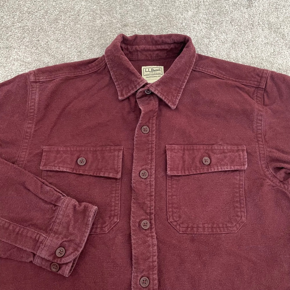 LL Bean Chamois Shirt Mens Medium Traditional Fit Burgundy Button Up Cotton